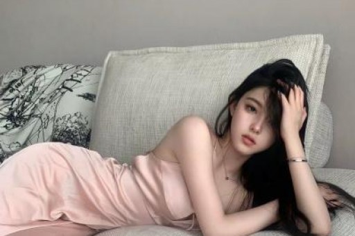 网红胡楚靓分手后涨粉53万签约MCN公司男方回应称被利用炒作